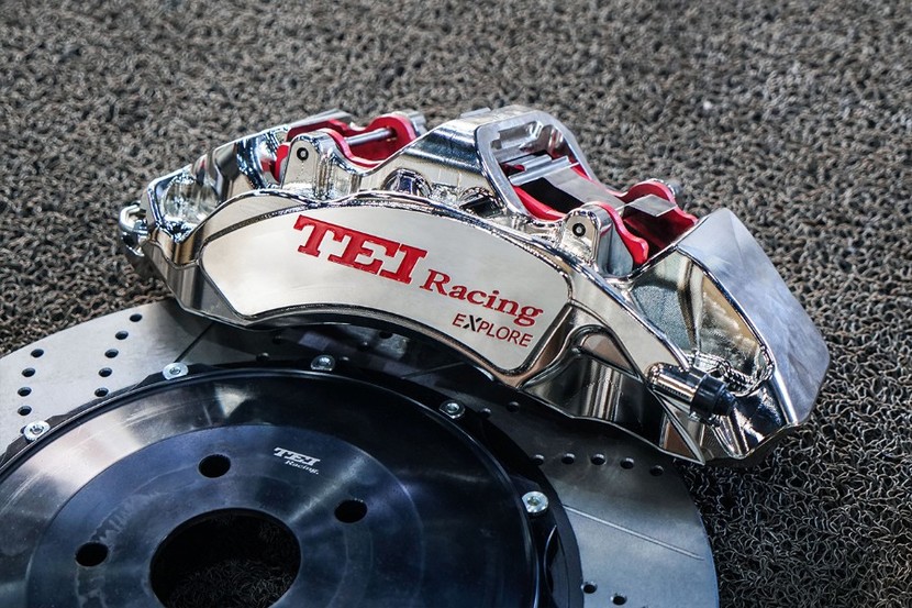 雷克萨斯rx改装tei racing竞技版高性能刹车卡钳套件