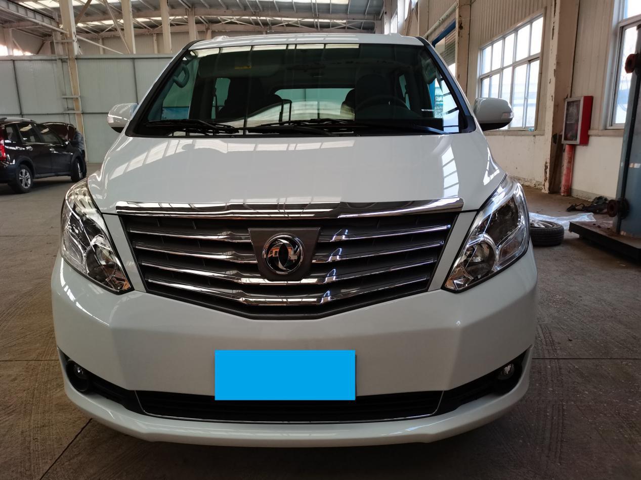 比“面包車”多了體面！試駕菱智PLUS有感