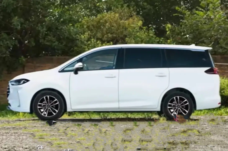 奇瑞強(qiáng)勢(shì)進(jìn)軍MPV 三款車型分別對(duì)標(biāo)奧德賽 GL8  GL6