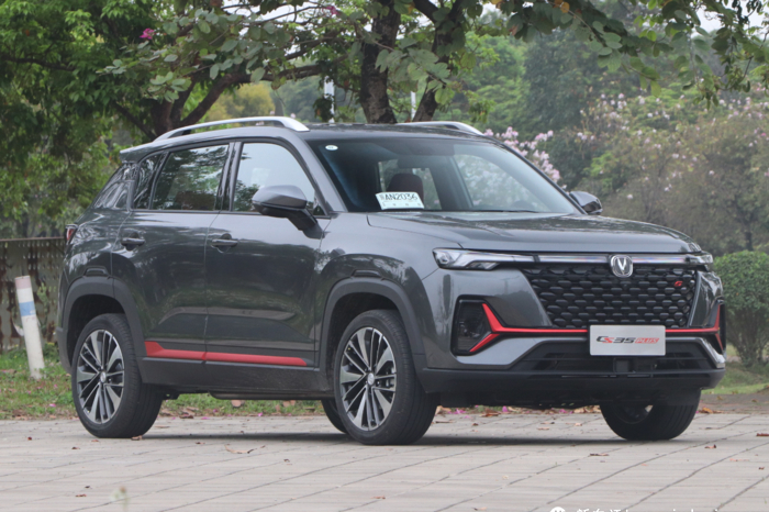 为什要买小型SUV？CS35PLUS给到我答案