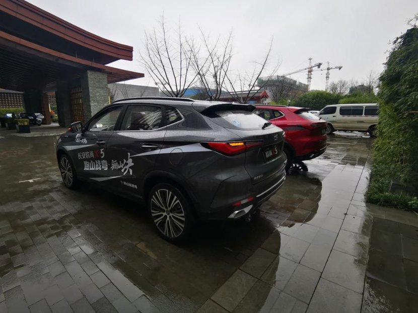 10万价位suv操控性最好,没有之一——骊山试驾长安欧尚x5