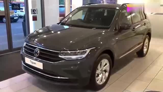 大眾途觀到店實(shí)拍，打開(kāi)車門看到內(nèi)飾，才知道啥叫改變