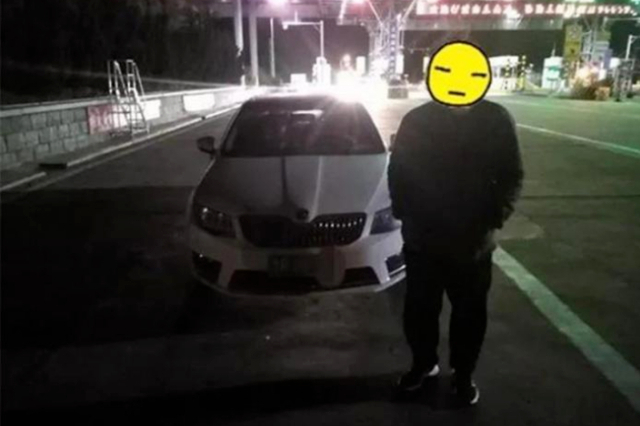 男子借車給兄弟，行駛證卻被換成假的，網(wǎng)友：這樣的兄弟寧可不交