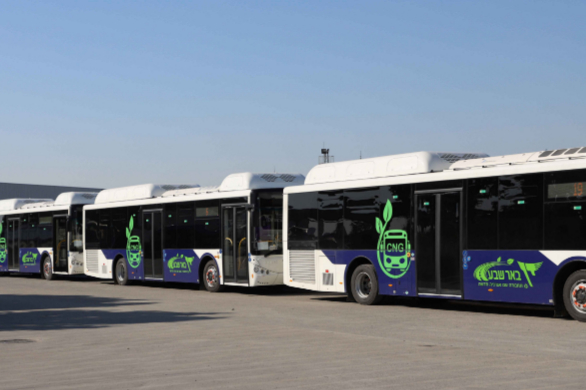 苏州金龙31辆天然气公交车出口以色列 