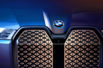BMW iX亮相中国首个“2021宝马集团之夜”