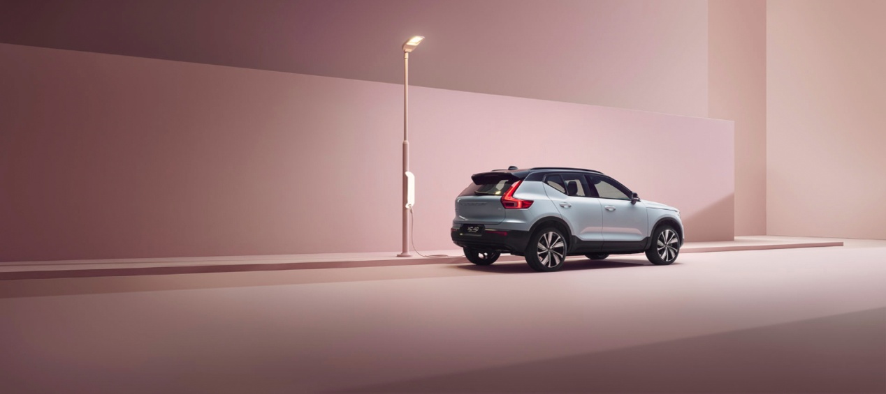 XC40 RECHARGE：新世界，“沃”開啟