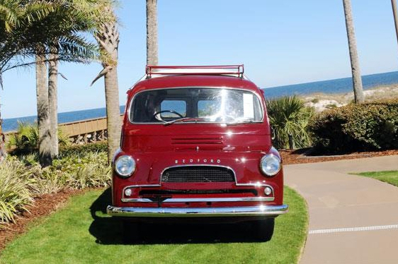 超稀有露营车─1961款Bedford Dormobile