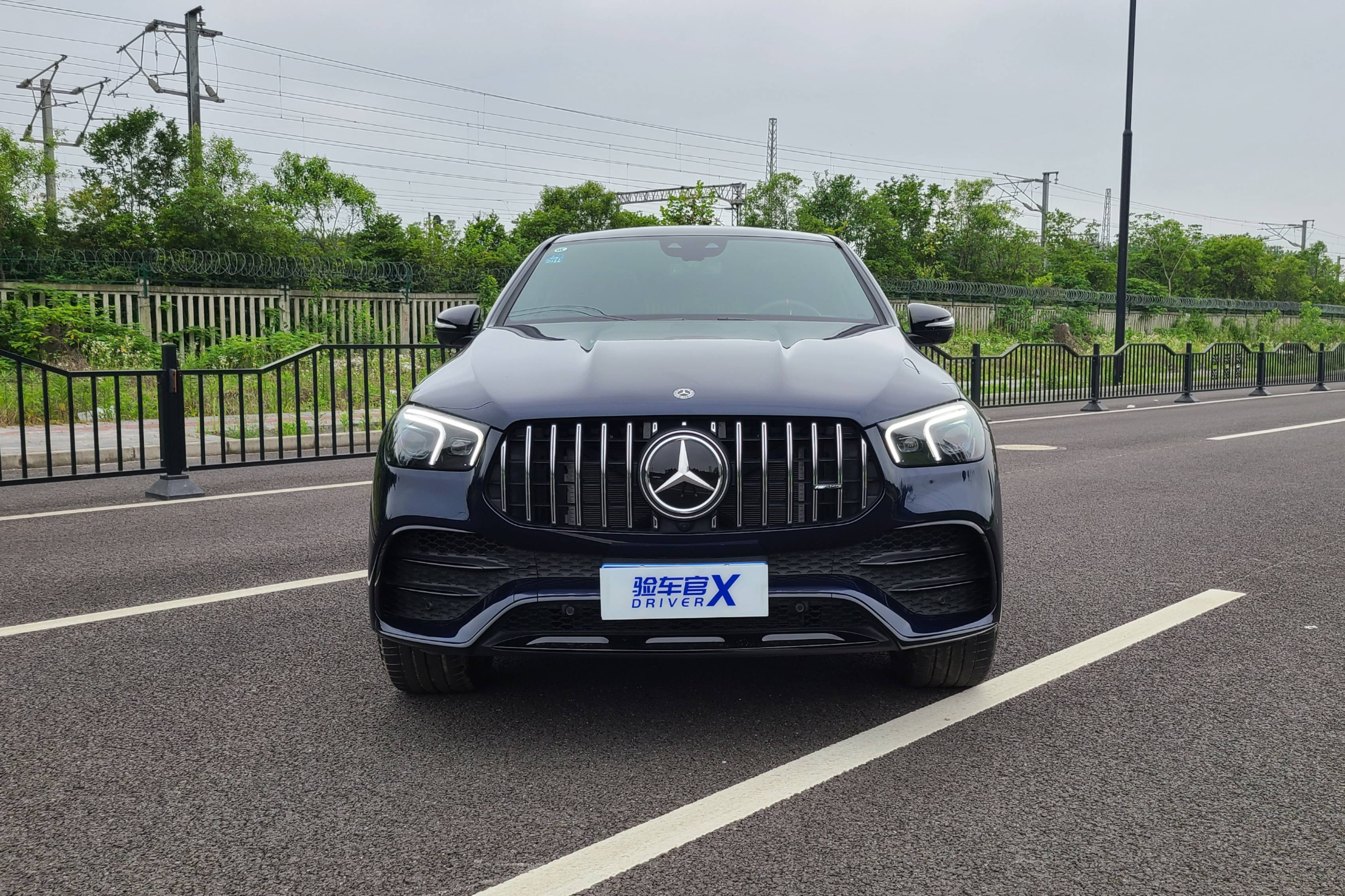 试驾奔驰AMG GLE 53 4MATIC+ 轿跑SUV