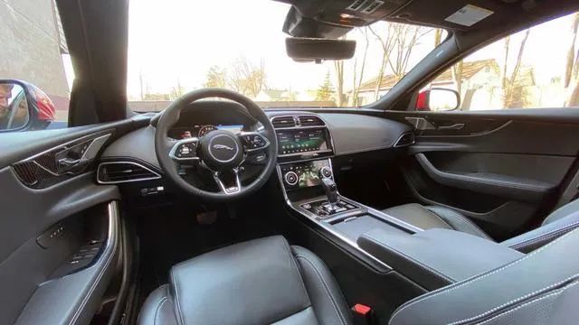 新增曜黑运动版,新款捷豹xel起售29.98万元