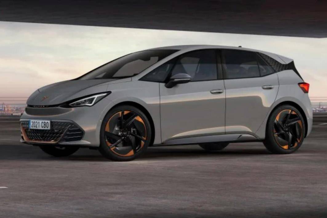 國(guó)外車(chē)訊丨2022款Cupra Born電動(dòng)掀背車(chē)曝光！