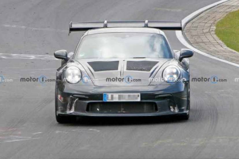 擾流板尺寸過于“離譜”  保時捷911 GT3 RS最新諜照