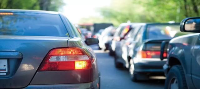 變道時被后車撞了，后車真的是故意的嗎？