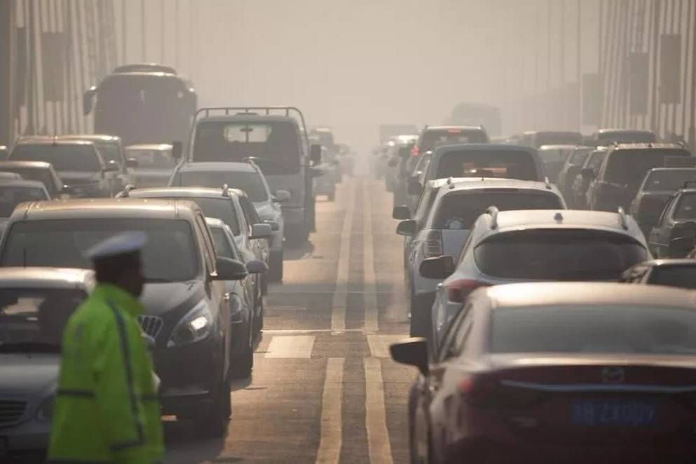 加拿大宣布2035年起禁售燃油车，中国“禁燃令”近了？