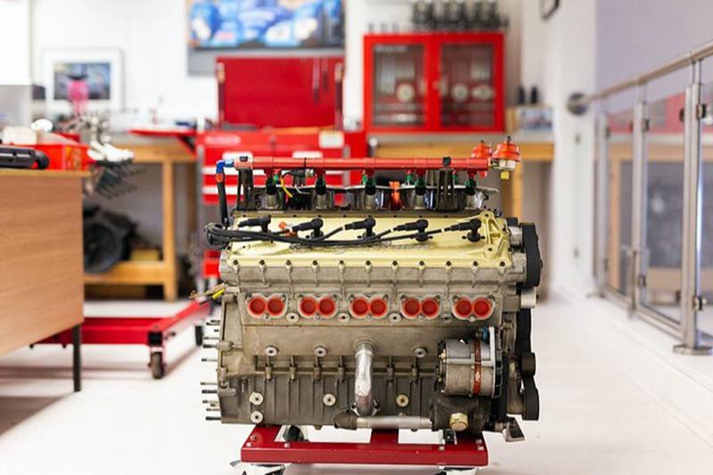 F1历史中最早的V10引擎之一：阿尔法罗密欧V1035引擎
