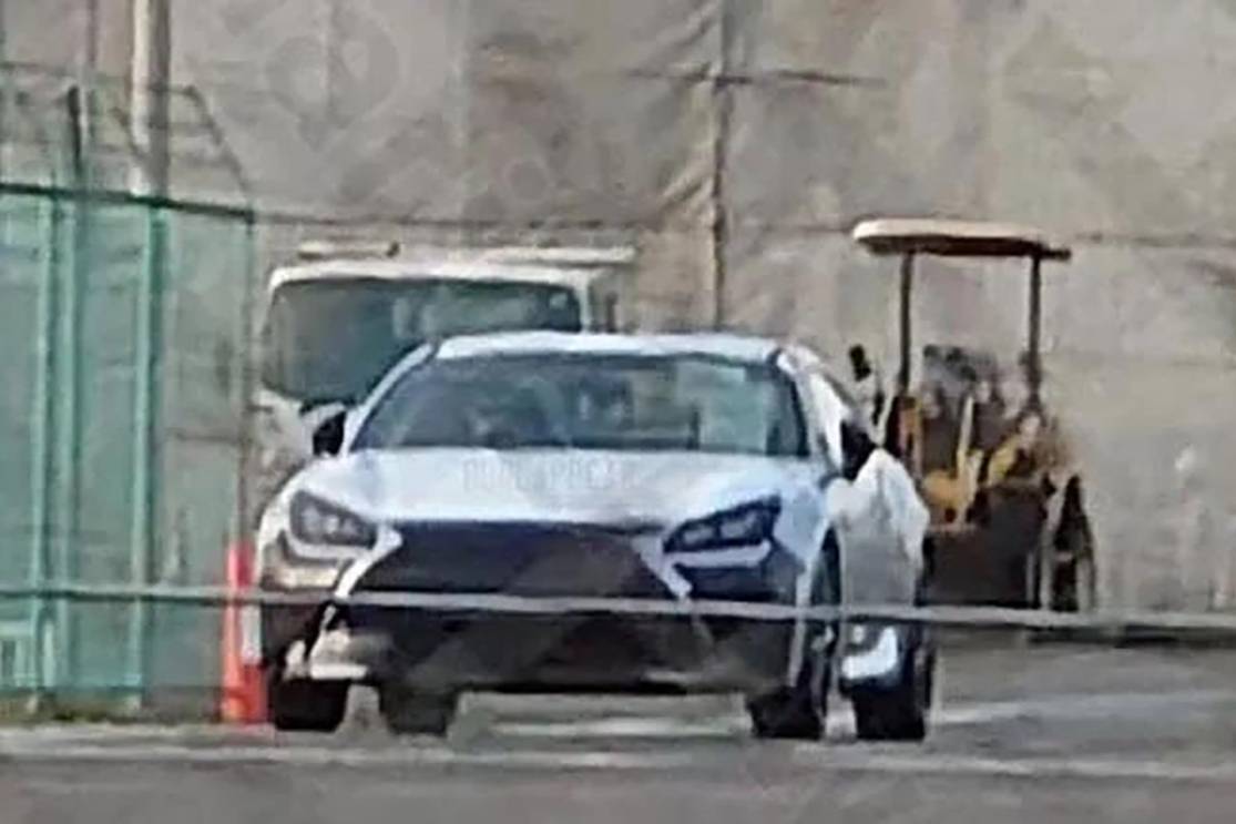 豐田又給自家車套“雷車”臉了？