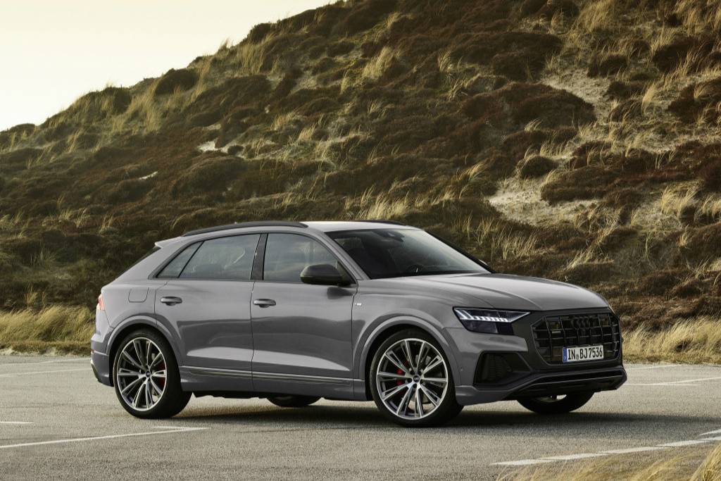 2022款奧迪Q7、奧迪Q8開啟預(yù)售，寶馬奔馳等著接招吧