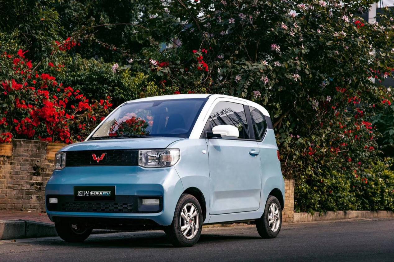 小型電動(dòng)汽車買啥好？宏光MINIEV錯(cuò)不了