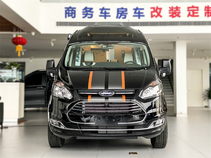 瑞弗啟界R500 B型房車 雙開門冰箱 光波烤箱一體微波爐