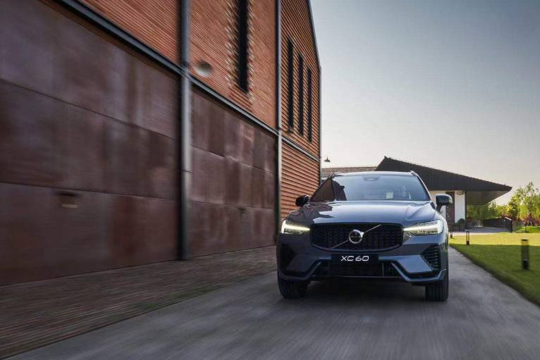 沃爾沃新款XC60、奔馳GLC、奧迪Q5L，選誰