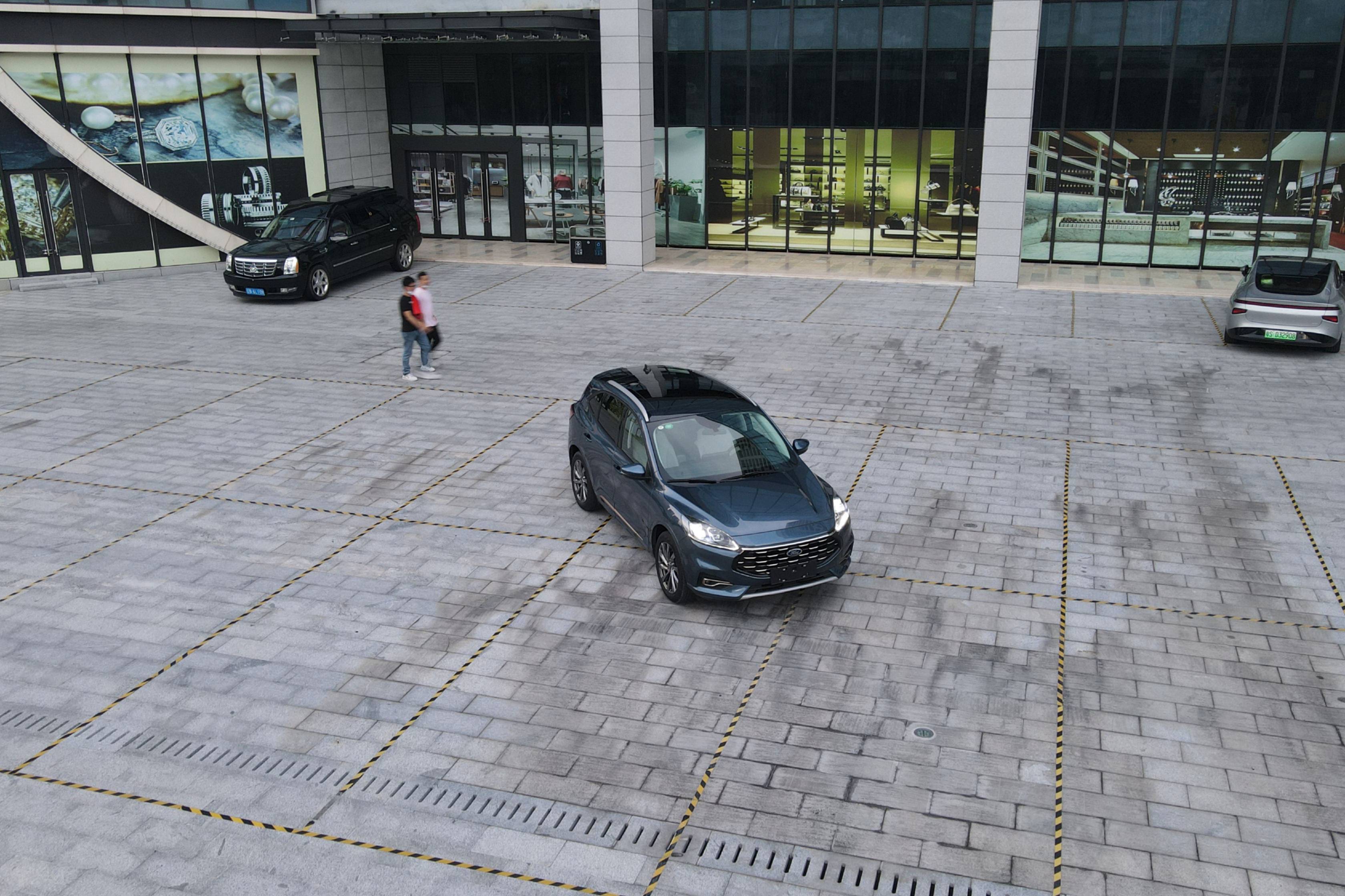 試駕銳際PHEV：20萬能擁有的綠牌合資SUV，究竟有多香？
