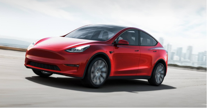 Model Y 降價了，買它還是買X3？