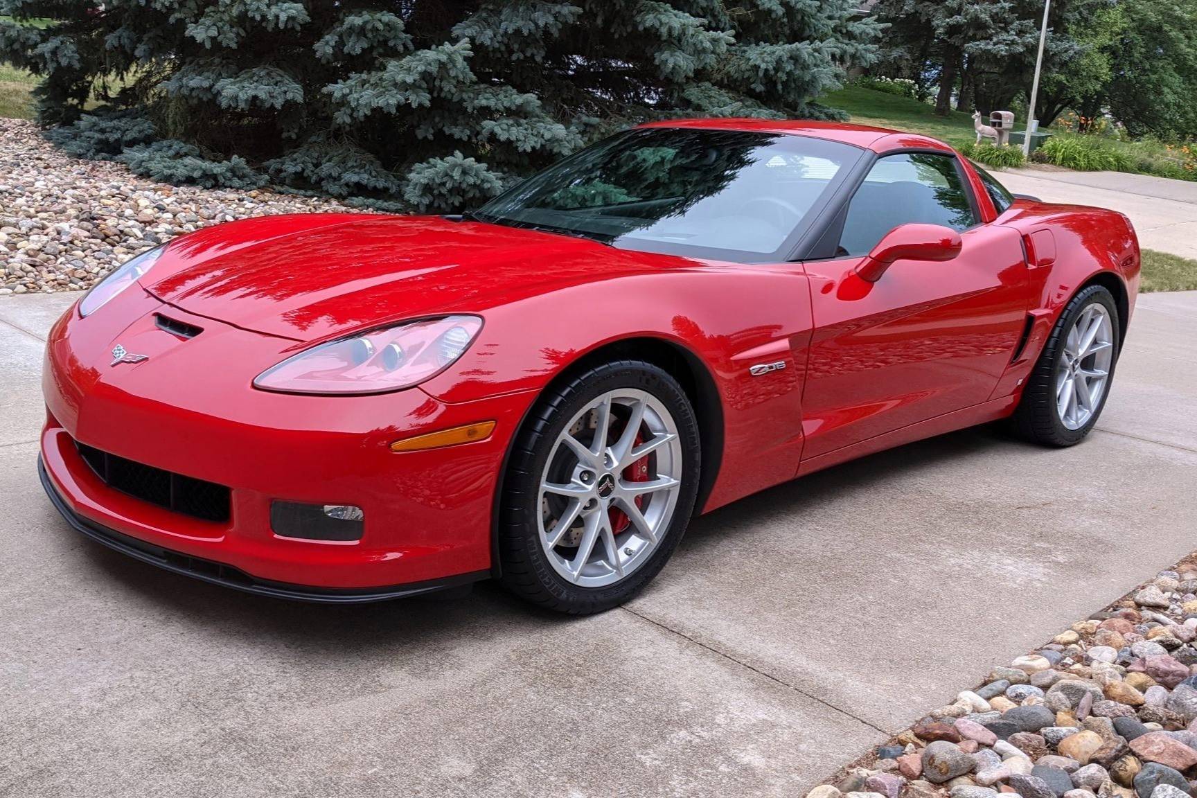 僅行駛107英里的2006年雪佛蘭Corvette Z06