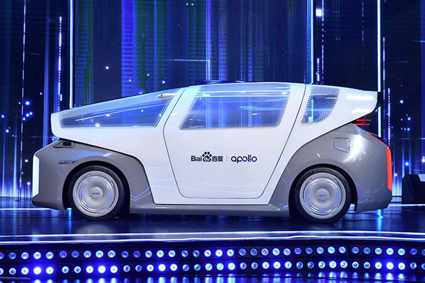 百度发布“汽车机器人”，无人车出行服务上线北京、广州等地