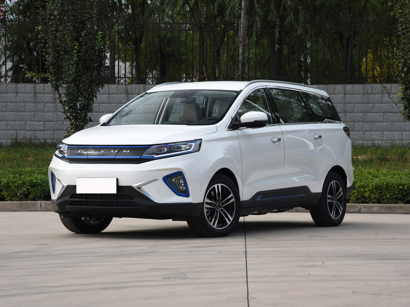 15.98萬(wàn)的純電MPV 續(xù)航超400km 大運(yùn)汽車遠(yuǎn)志M1