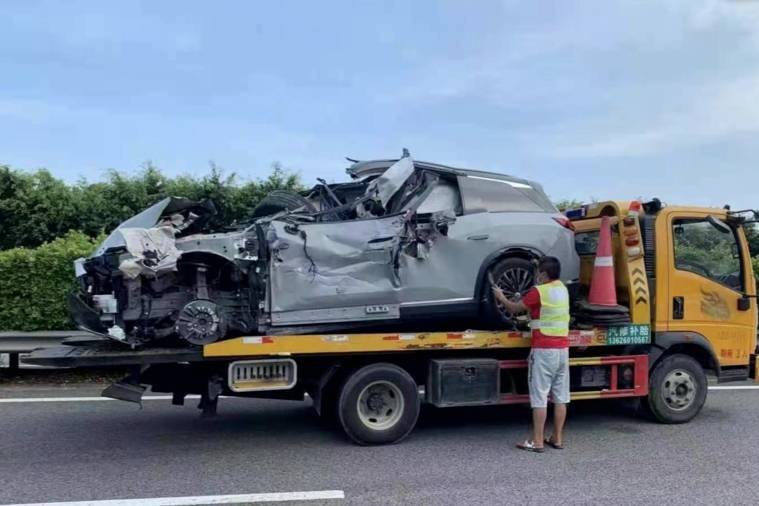 最新|交警通報蔚來事故 車友聲明遭群嘲