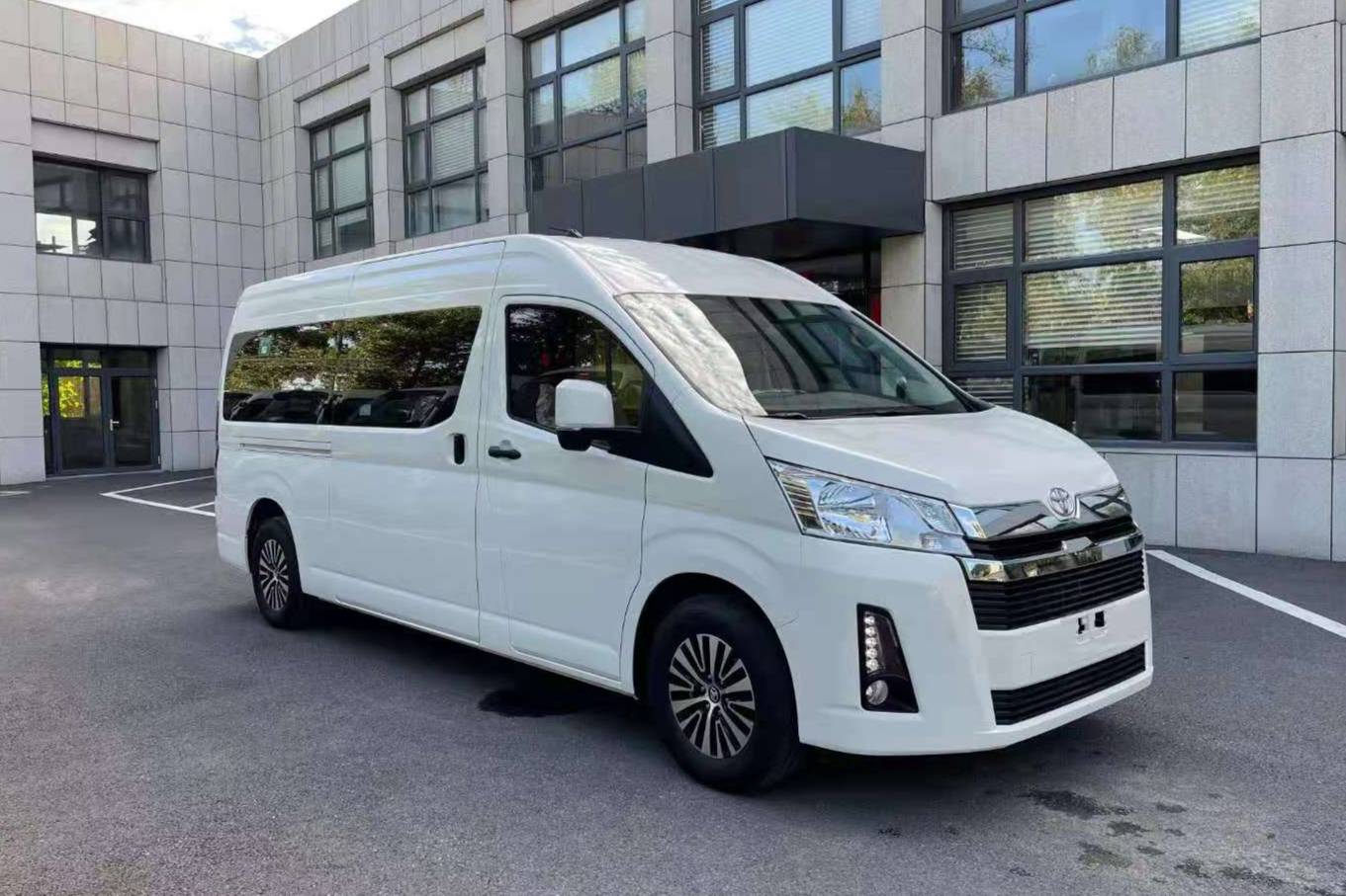 國六豐田HIACE【海獅】乘坐舒適，質(zhì)量上乘，外觀造型精美