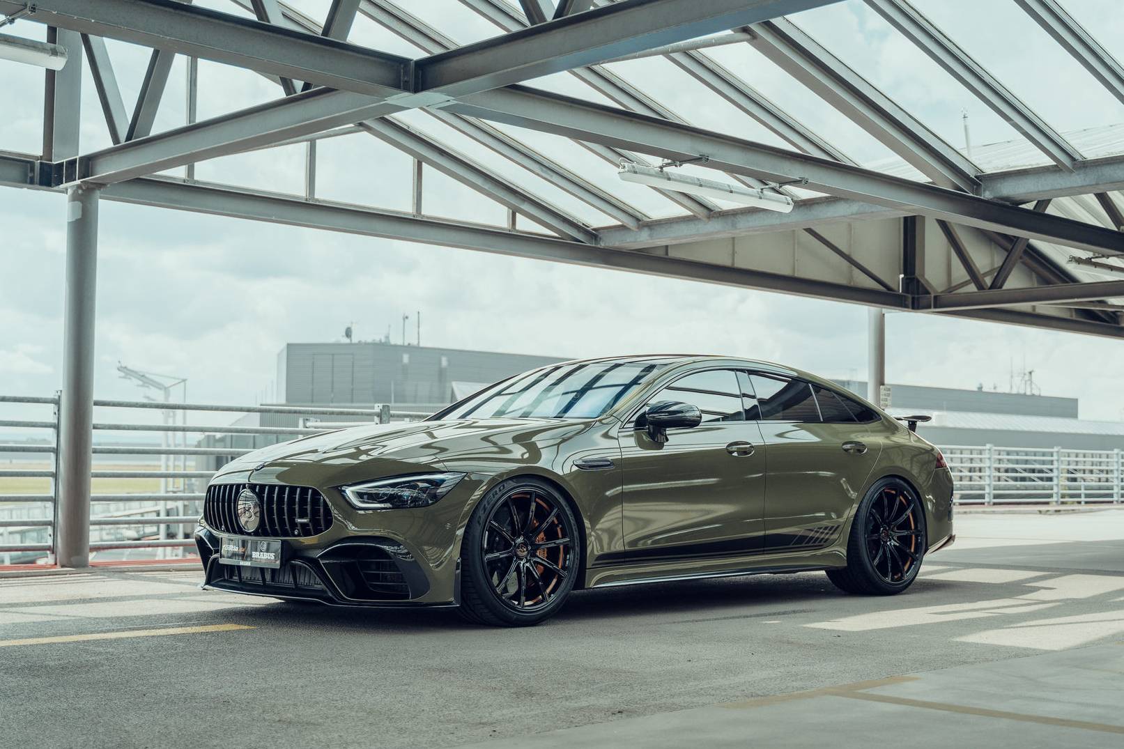 動力進一步提升，德國改裝廠打造梅賽德斯-AMG GT 63S