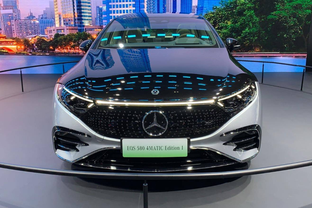 成都車展快報(bào)：奔馳旗艦電動(dòng)轎車EQS亮相