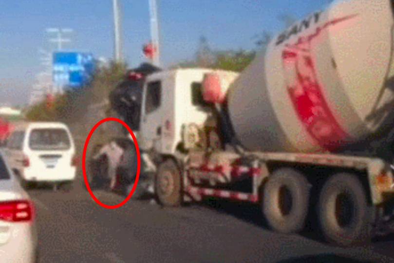 安全感爆棚，帶你看看什么是神龍汽車(chē)的“鋼筋鐵骨”！