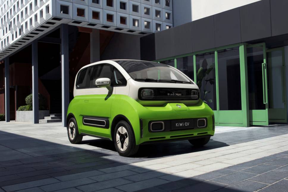 外觀最科幻A0級純電動車,寶駿KiWi EV正式上市