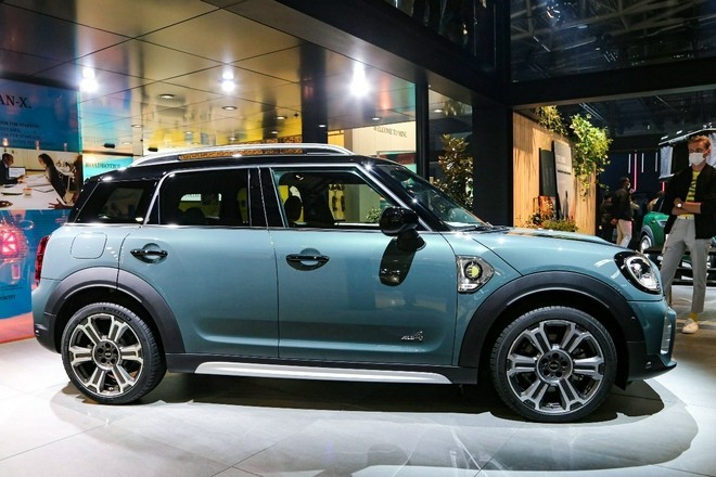 慕尼黑车展之十:mini countryman插电混动车型