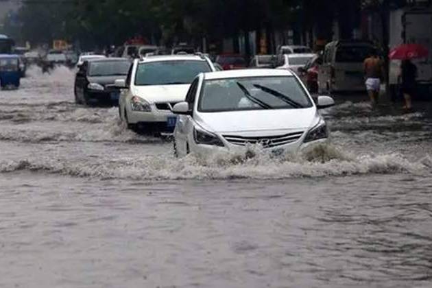 極端天氣汽車遇水怎么辦，教你幾招輕松應(yīng)對