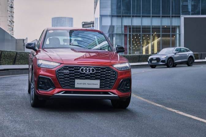 奧迪Q5L Sportback：解鎖豪華轎跑SUV的品位密碼