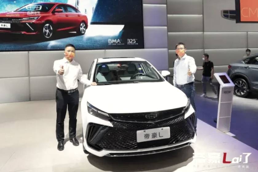 帝豪L ai了 帝豪L能量風(fēng)暴首秀 南京十一車展首秀