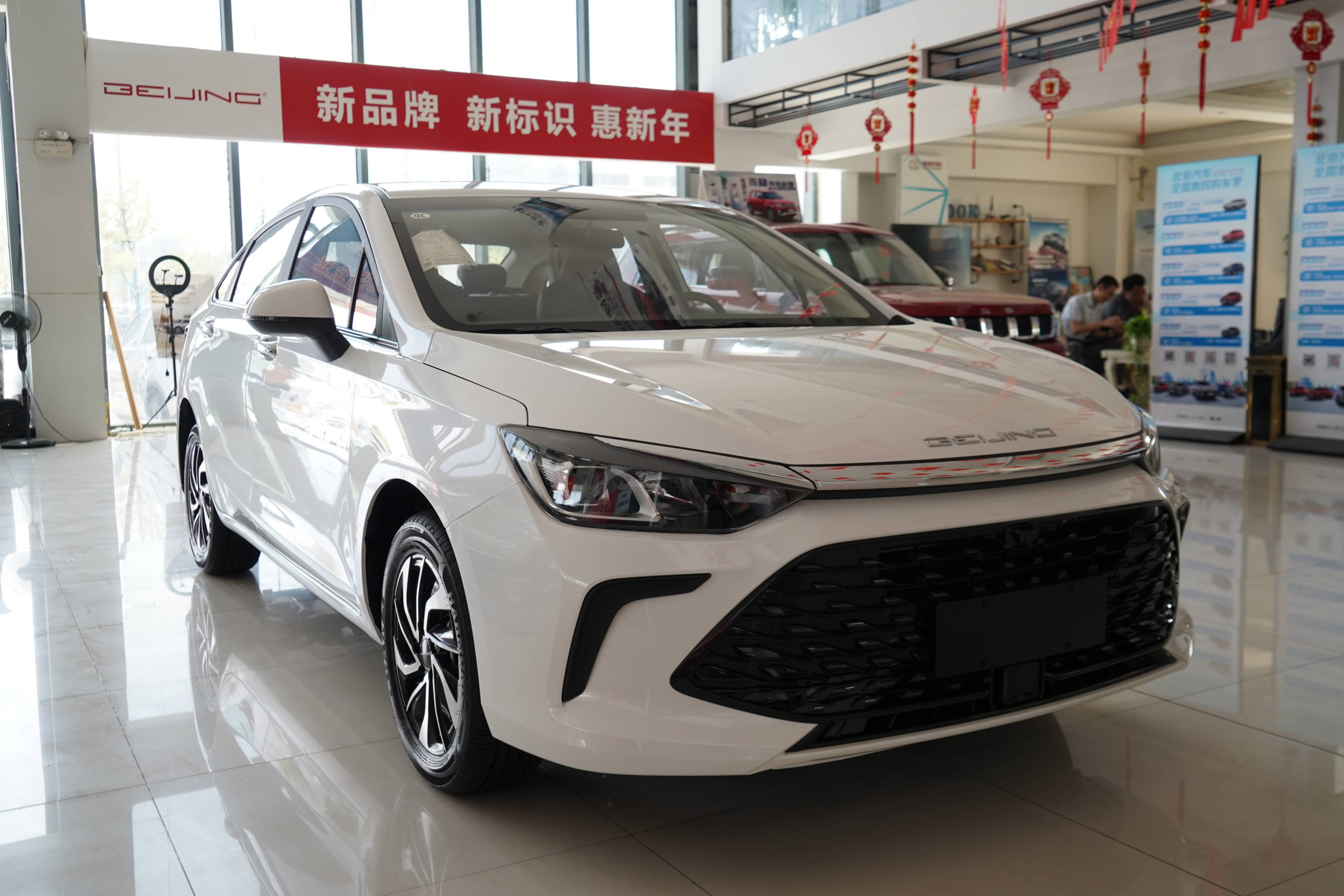 實拍北京U5 PLUS，6.99萬起售，性價比太高了！