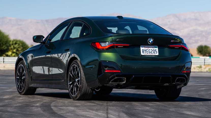 比3系更运动 实拍宝马4系gran coupe 大鼻孔吸睛