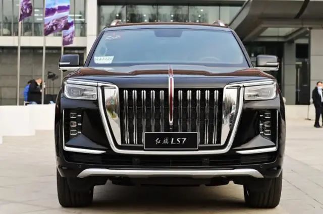 4.0t v8发动机,红旗ls7为何被称为旗舰suv