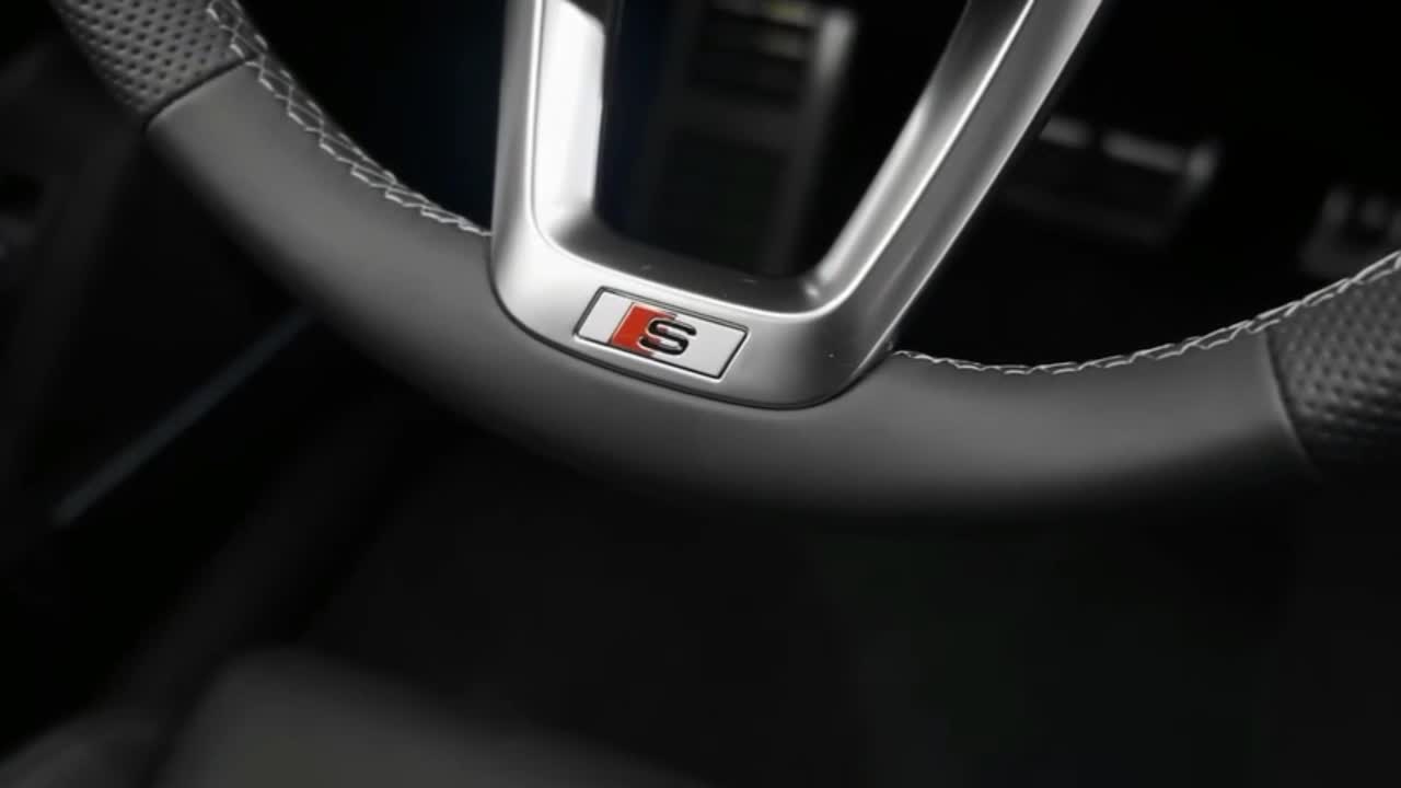 2021款?yuàn)W迪全新SQ5 sportback（內(nèi)飾展示）