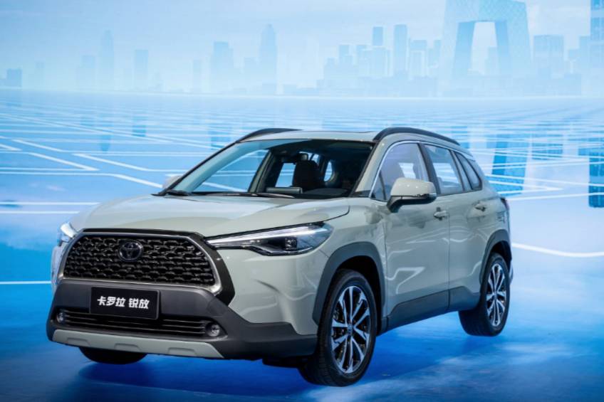 COROLLA CROSS命名為卡羅拉銳放