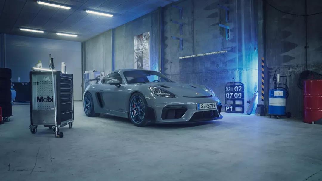 保时捷718 Cayman GT4 RS上市，157.8万起