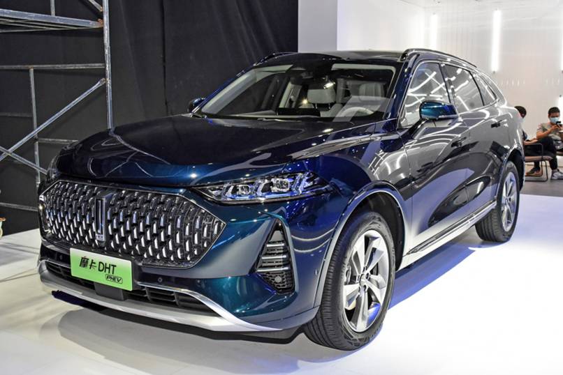 純電可跑204km的WEY摩卡PHEV，適合什么樣的人群呢？