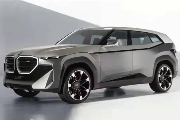 宝马XM旗舰SUV发布，“纽北最速量产SUV”或将易主？