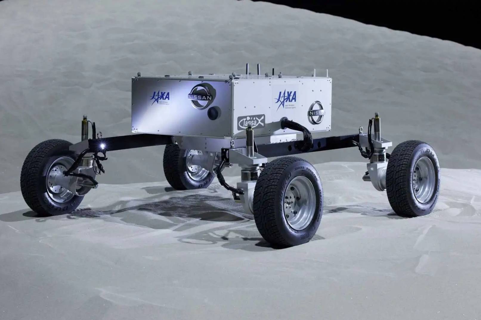 【驾春秋】日产推出搭载电动汽车技术的月球车