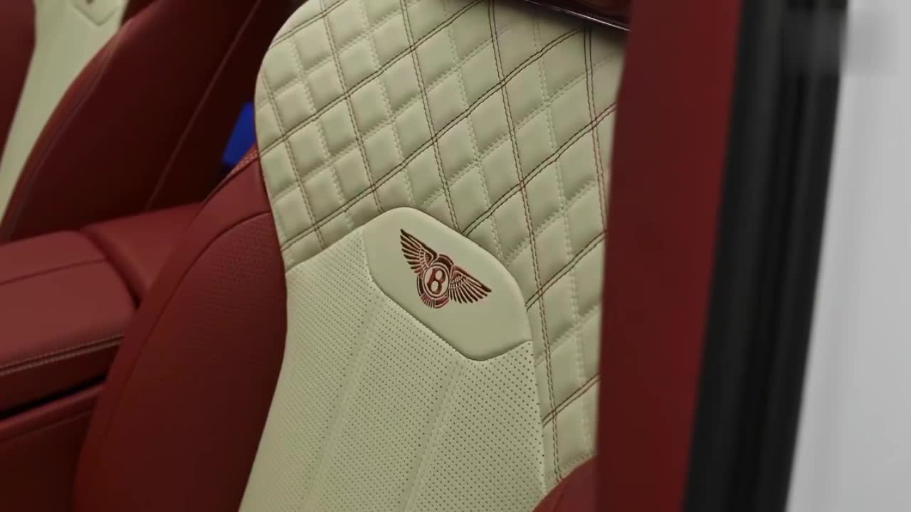 頂級豪華SUV—2021全新賓利添越內(nèi)飾賞析