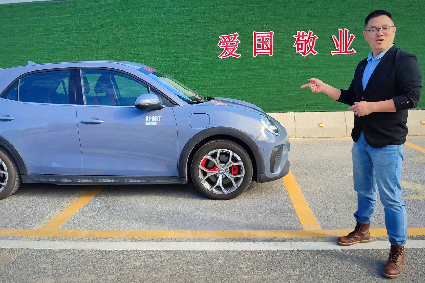 15萬內(nèi)最好跑的電車 雖運(yùn)動感不夠純粹 首試好貓GT