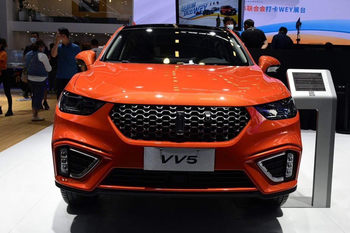 配2.0T+7DCT,外觀精致的WEY VV5值不值得購買?